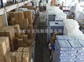 大型倉(cāng)庫(kù)一角